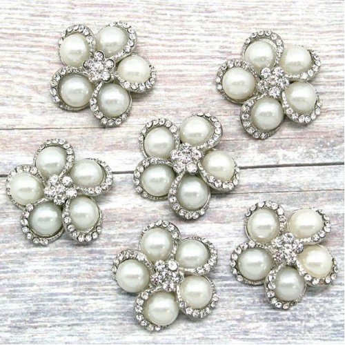 Raised Flower Pearl and Diamante Cluster for Invitations